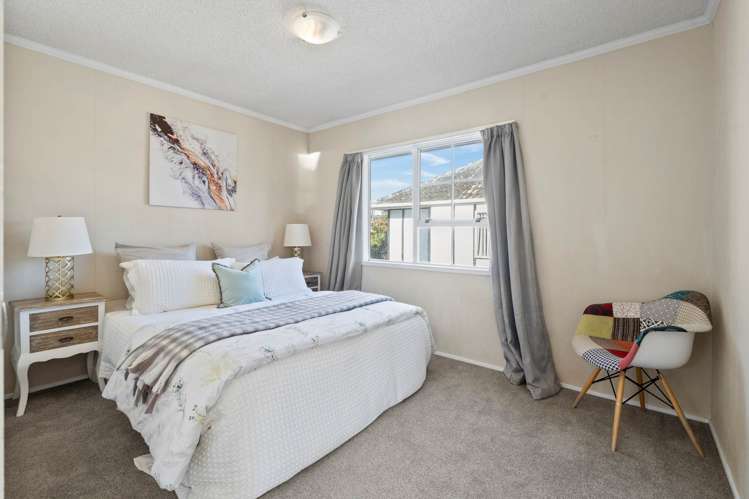 2/2/3 Ronald Macken Place Windsor Park_11