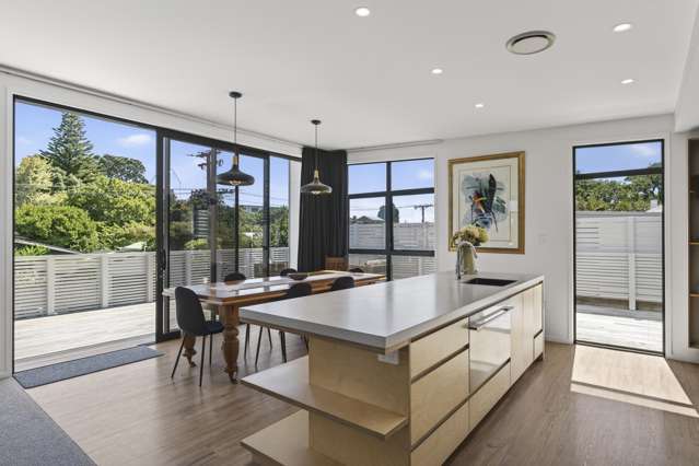 9 Mt Edgecumbe Street New Plymouth City_3