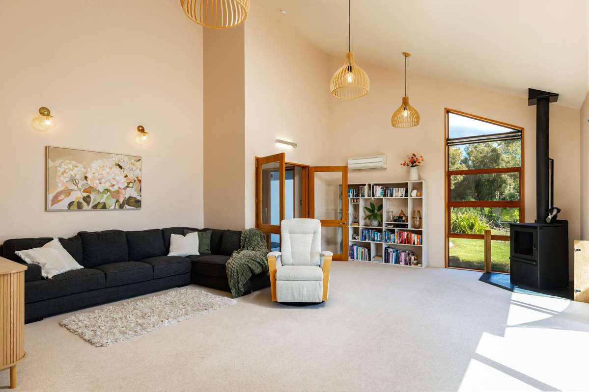 66 Fairbourne Drive_1