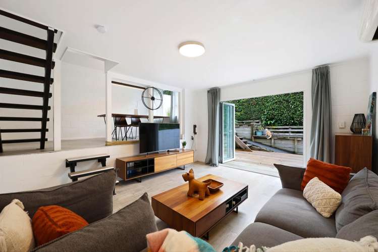 3/52 Fruitvale Road_5