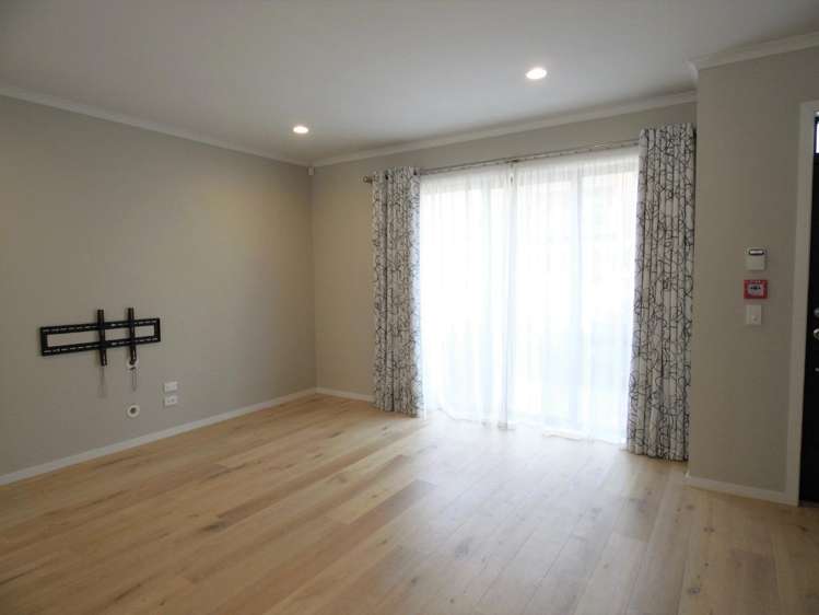 213 Hobsonville Point Road 1626_7