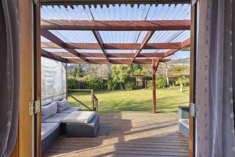 9 Somerset Crescent Tapanui_14