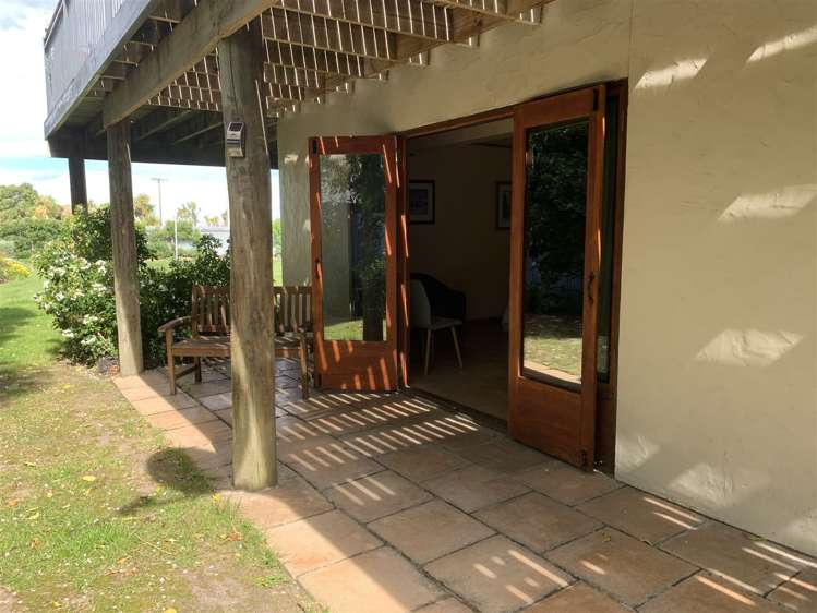 9 Sunrise Place Kekerengu_23