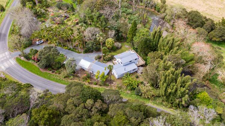 573 Takahue Road Takahue_67