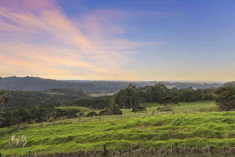 267 Forest Hill Road Waiatarua_27