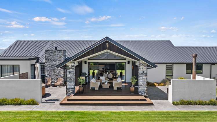 117 Verdeco Boulevard Lincoln_18