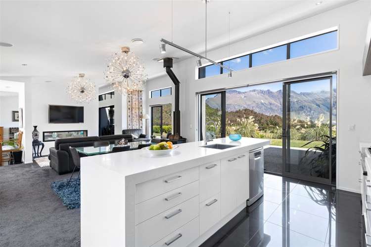 13 Fantail Lane Mount Creighton_12