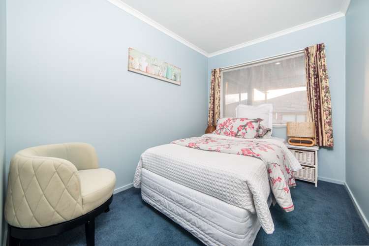 21 Brittany Drive Henderson_14