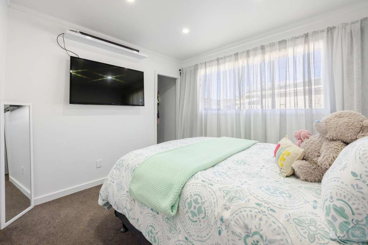 86 Wycliffe Street_5