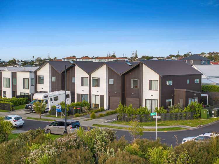 35 Koura Drive_1