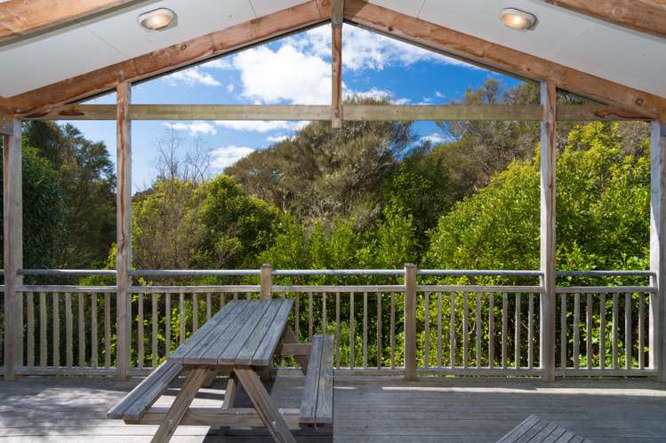 219 Lud Valley Road Hira_12