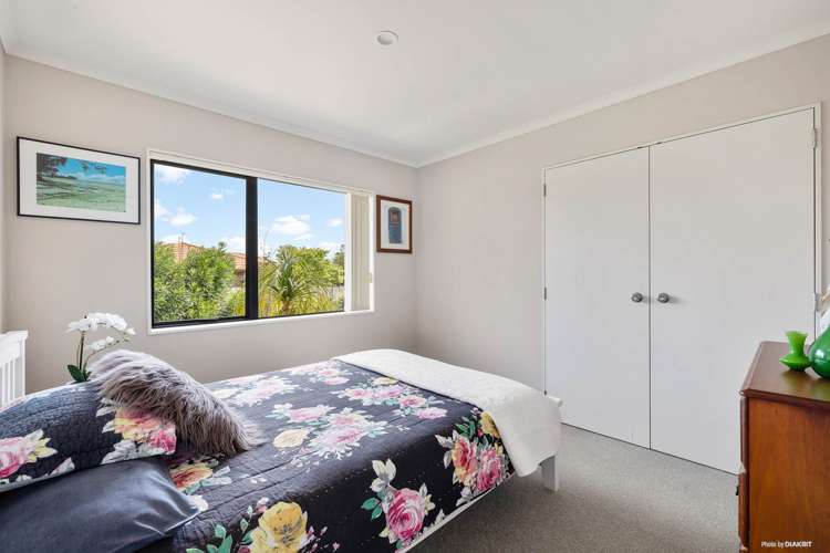 12 Ernest Shackleton Place Waiuku_10