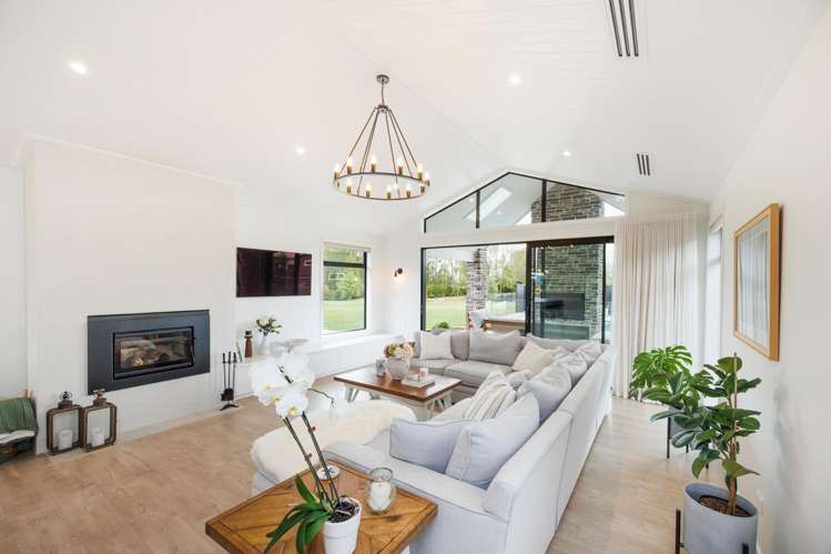 72 Hartwell Drive Kelvin Grove_2