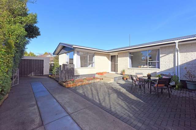 32 Charnwood Crescent Bishopdale_1