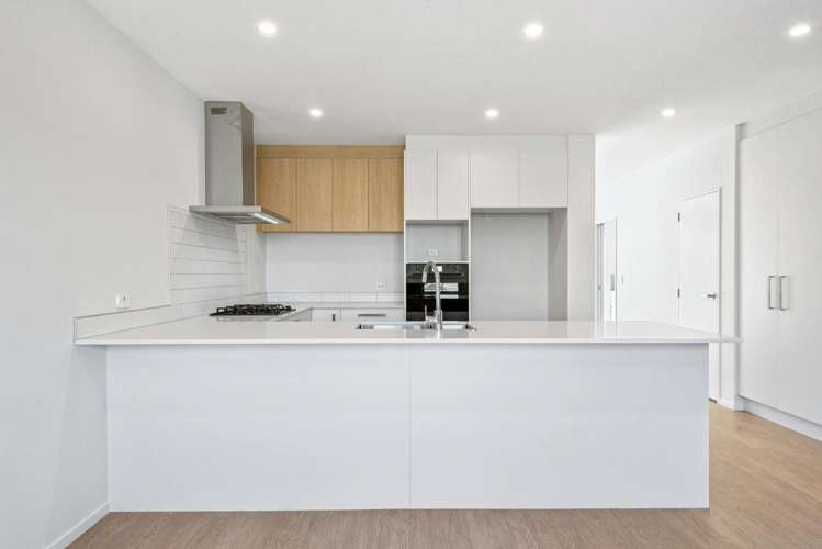 135 Waituarua Drive Conifer Grove_1