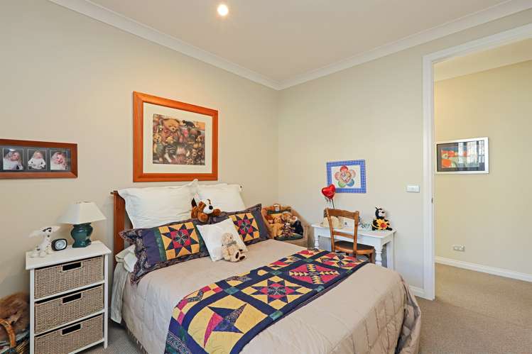 23 Hunter Drive Awatoto_18