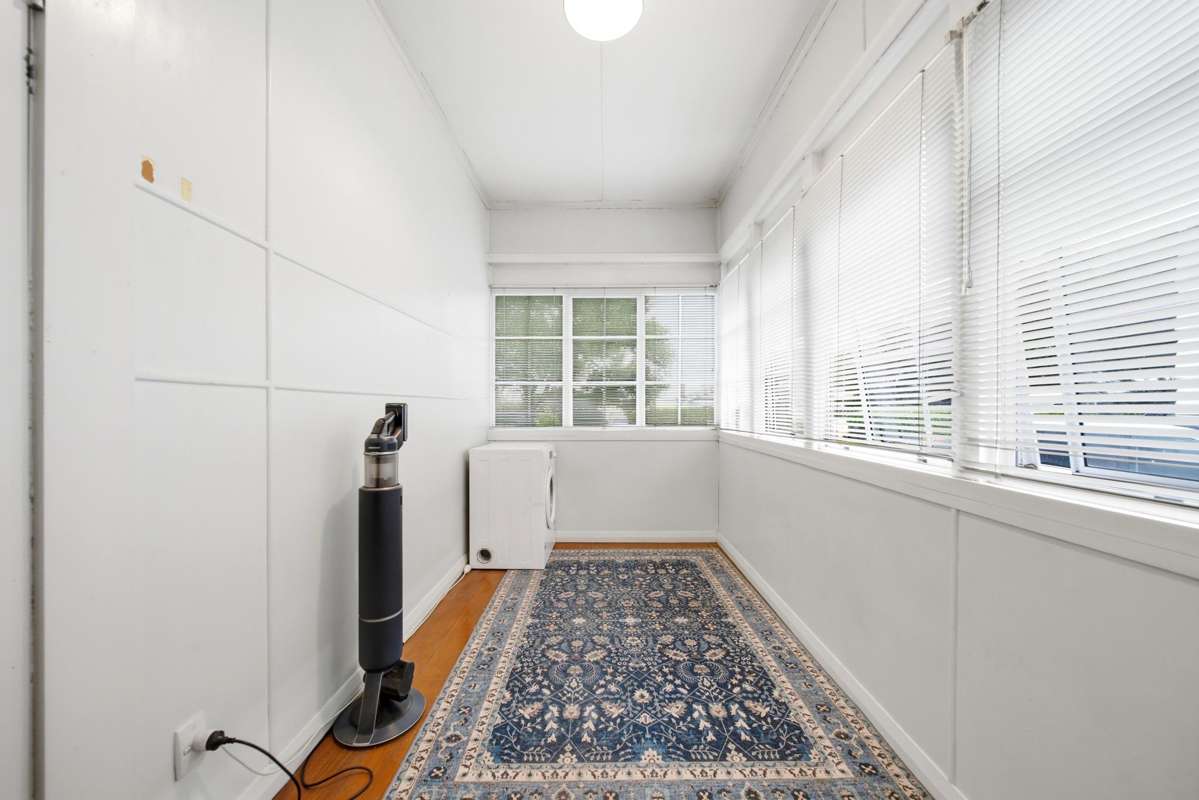 42 Lippiatt Road_3