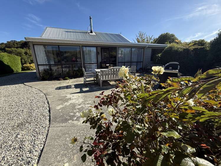 22 Arthur Road Pounawea_17