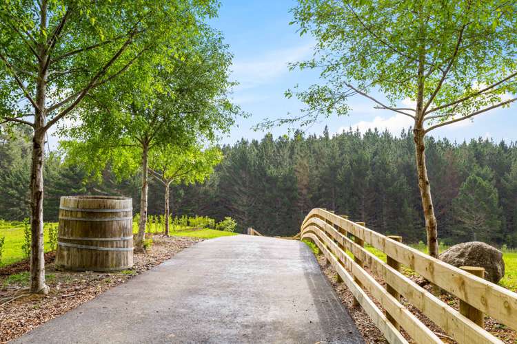 255 Mill Flat Road Riverhead_18