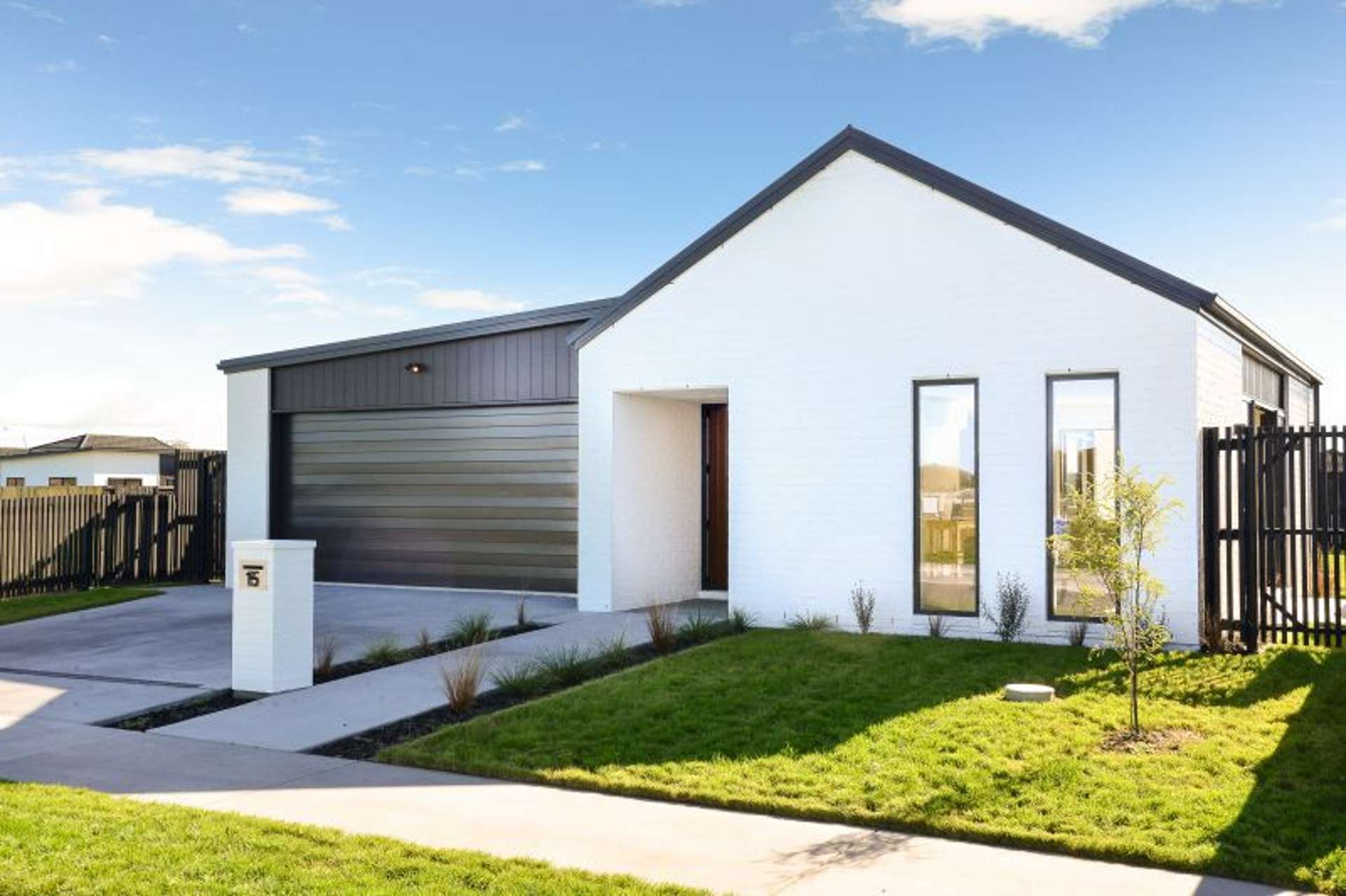 15 Tiroake Street Ruakura_0