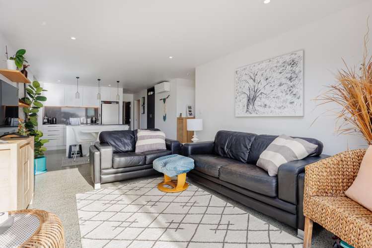 22 De Luen Avenue Tindalls Beach_18