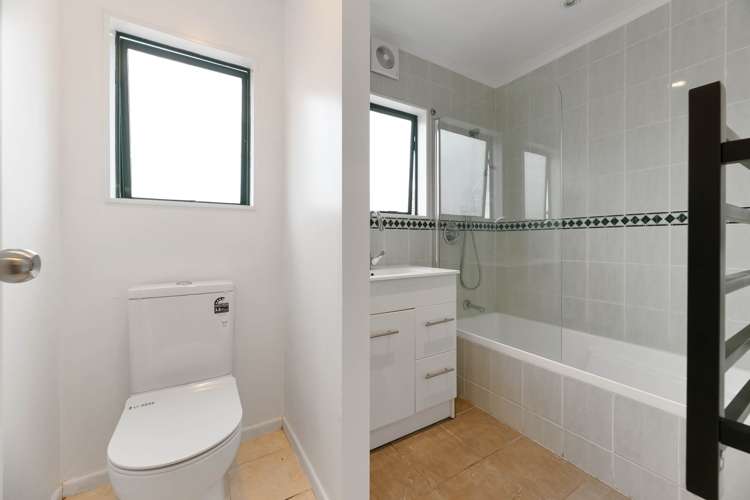 8 Marshall Laing Avenue Mt Roskill_10