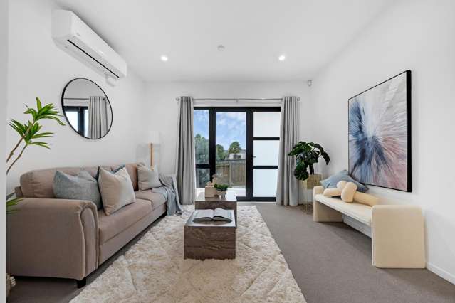 2/112 Moore Street Howick_2