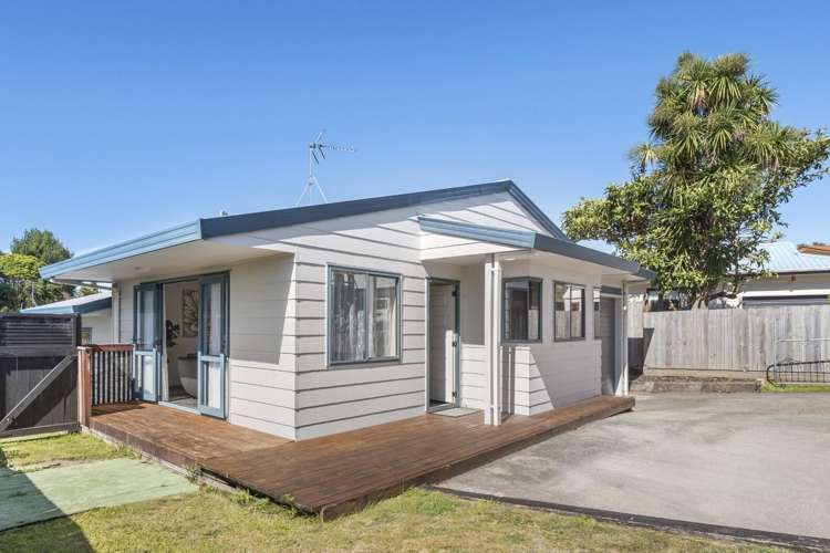 38B Meadowland Street_0