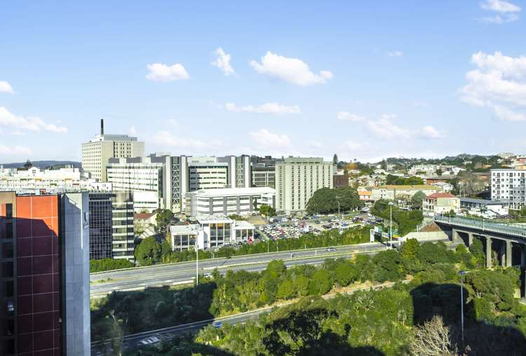 9c/2 Saint Martins Lane Grafton_18