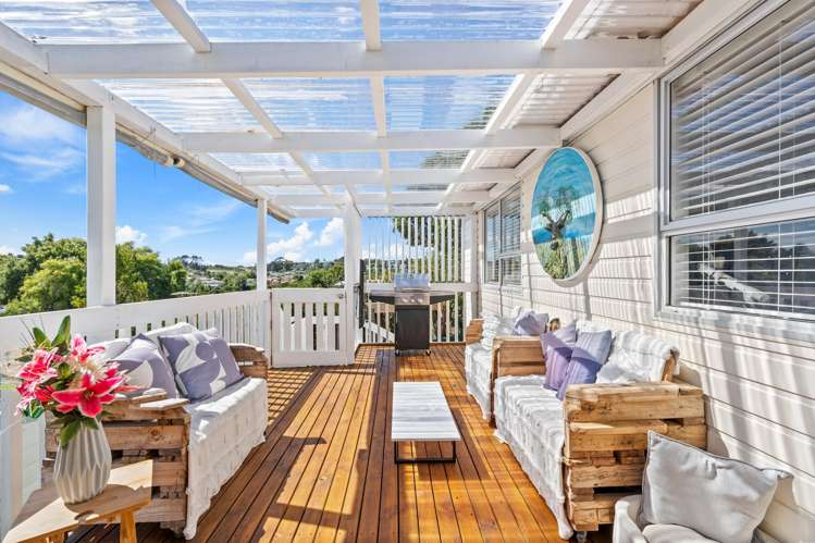 27 Arlette Place Massey_10