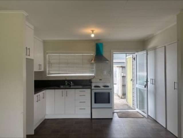 90 Whakatiki Street 11322_1