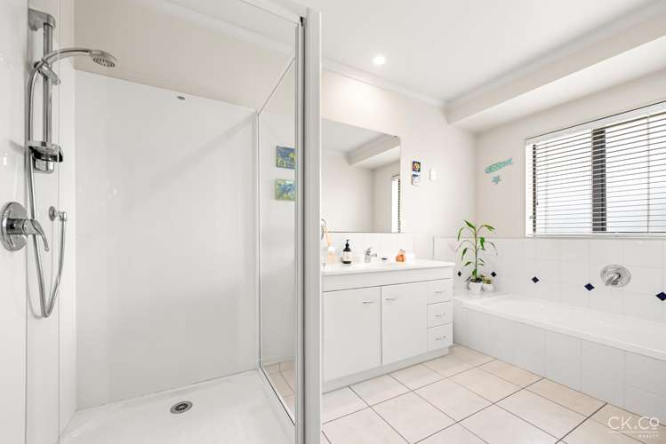 20 Garrett Place Riverstone Terraces_16