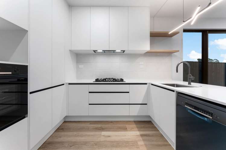 244B West Hoe Heights Orewa_8