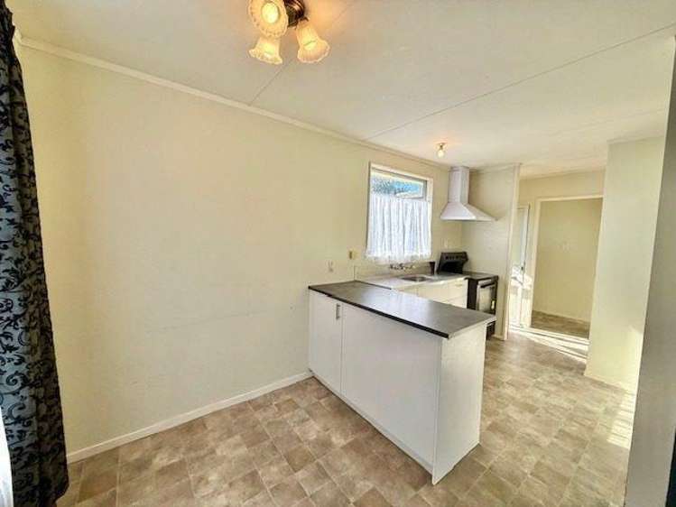 2 Harold Lane Dinsdale_6