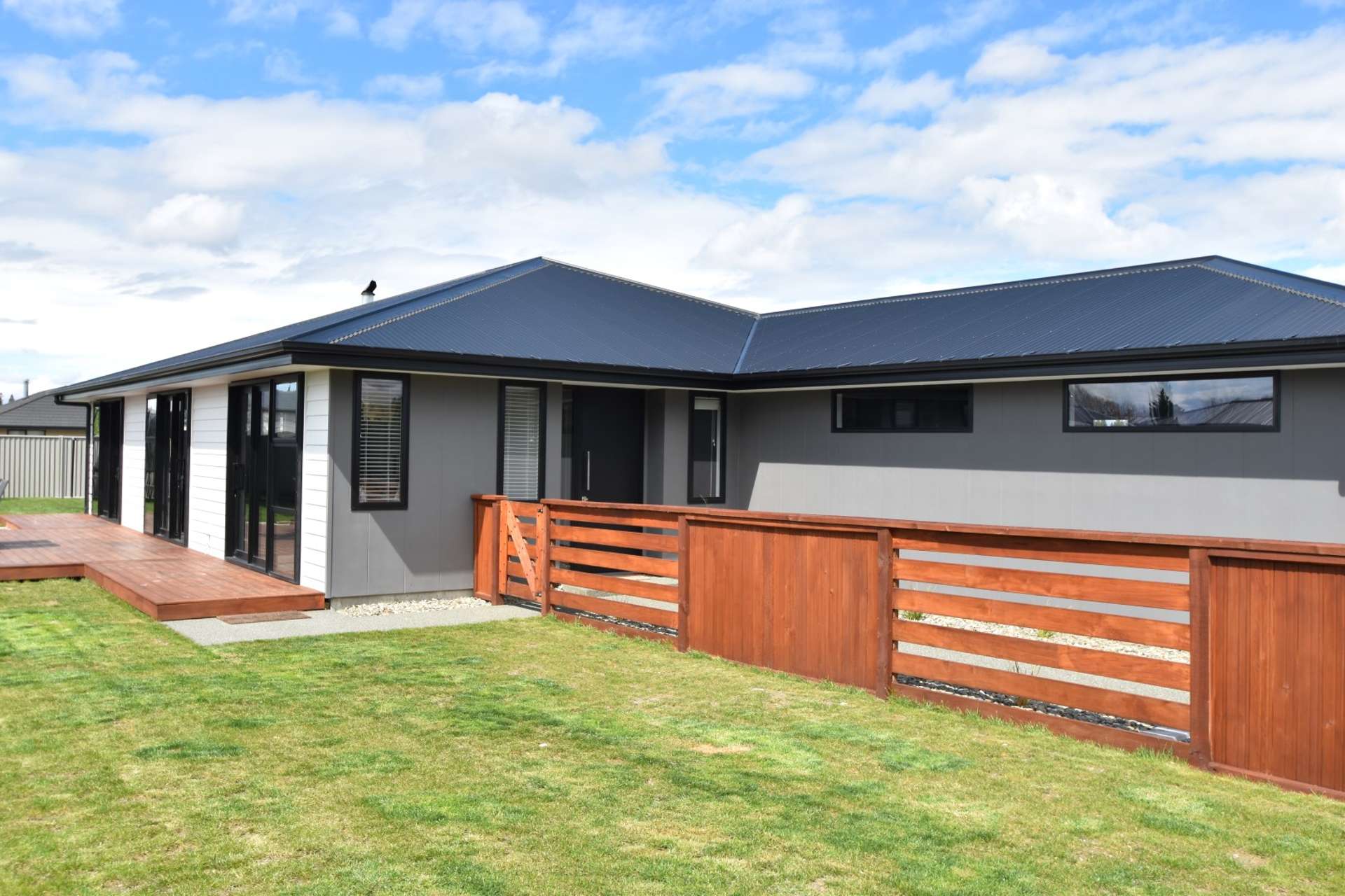 13 Unwin Place Twizel_0