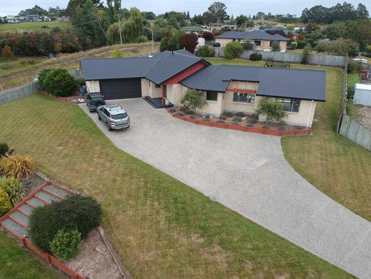 2 Blue Stone Drive Waiareka Junction_33