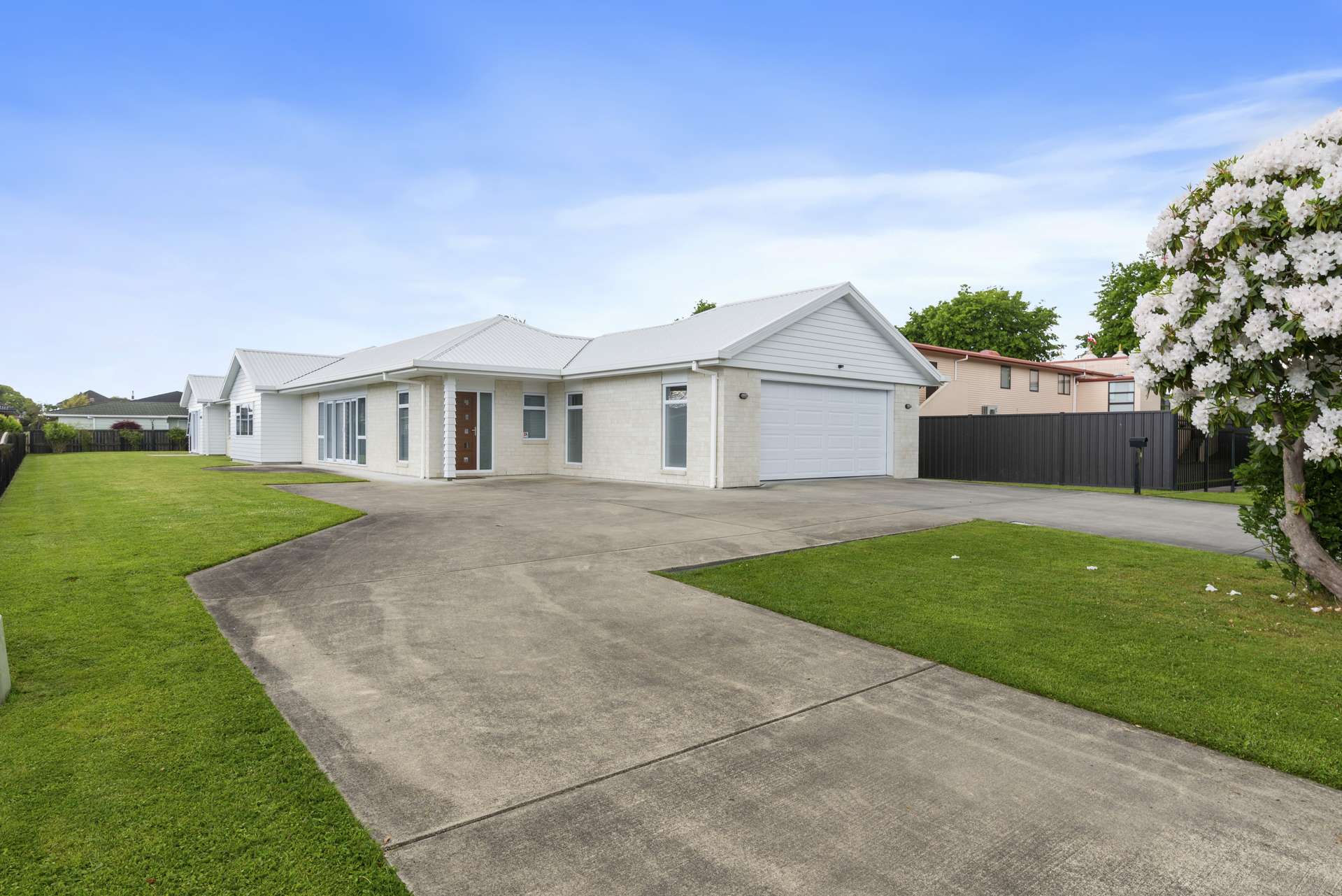 5 Holland Street Glenholme_0