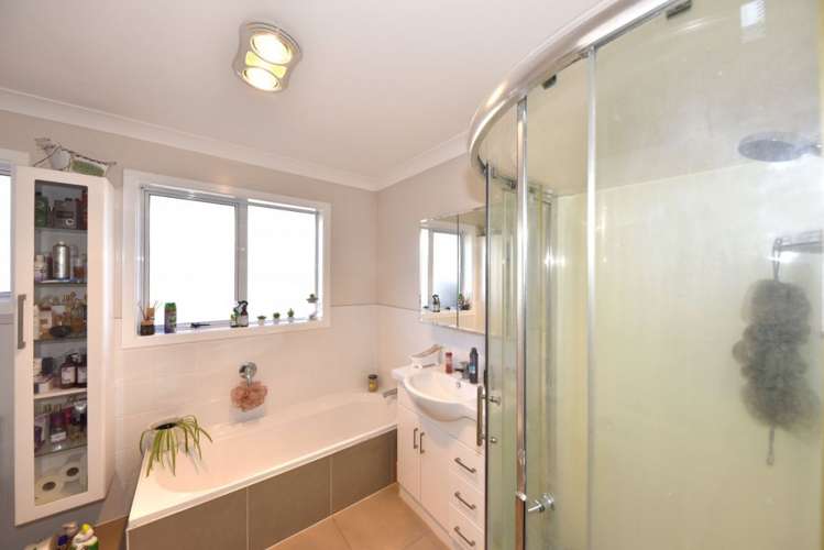 6 Adrian Place Shirley_17