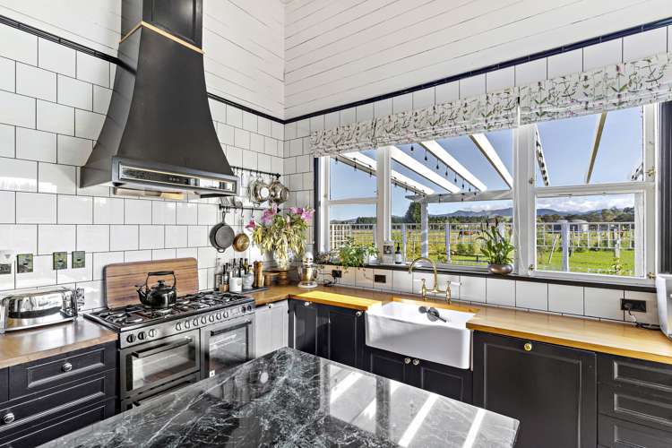 345 Norfolk Road Carterton_25