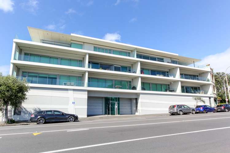 6/93 Au Saint Aubyn Street New Plymouth Central_17