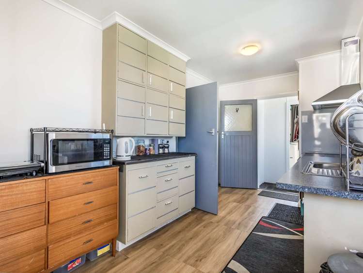 1009 Kauri Street Mahora_20