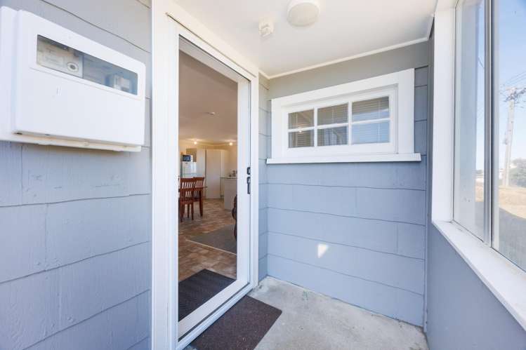 13 Nelson Street Foxton Beach_20