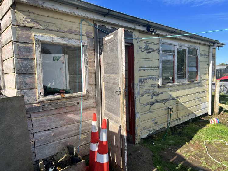 289 High Street Dannevirke_15