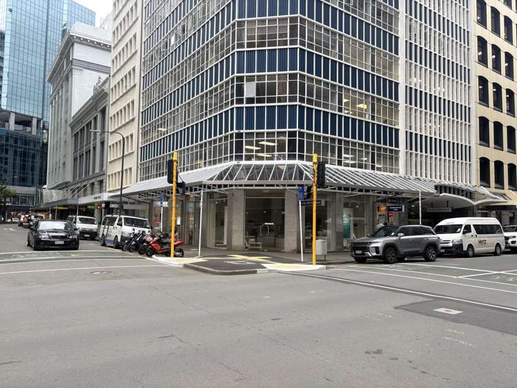 Shop 4/166 Featherston Street Wellington Central_2