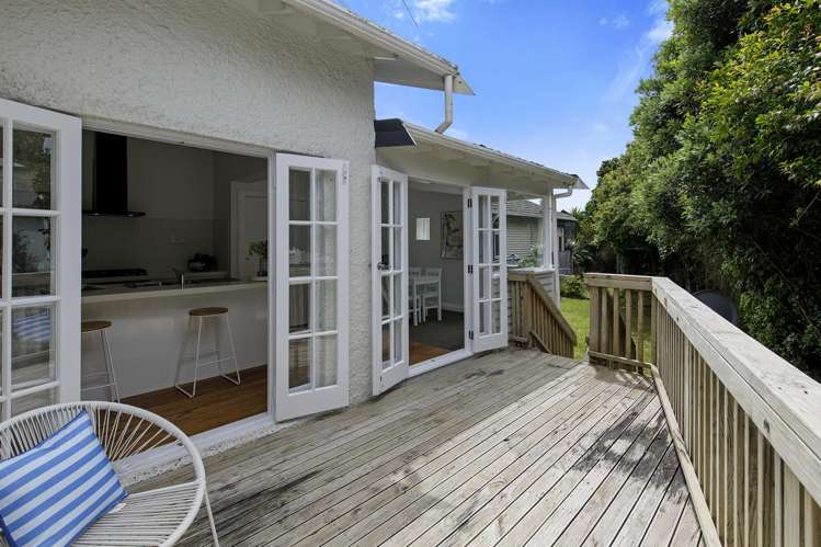 47 Heretaunga Street Petone_2