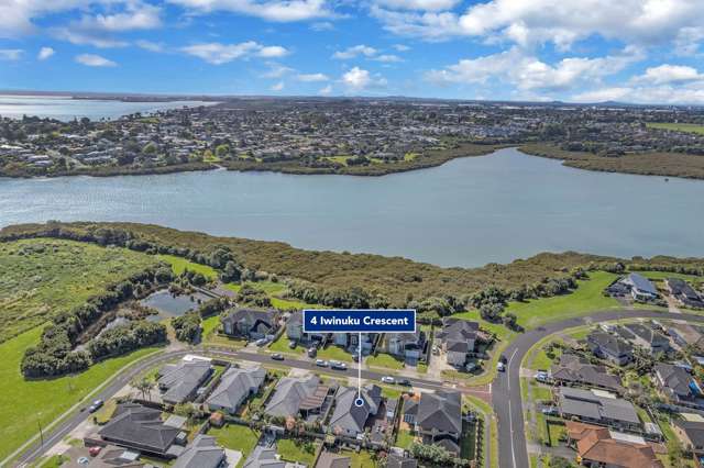 4 Iwinuku Crescent Wattle Downs_2