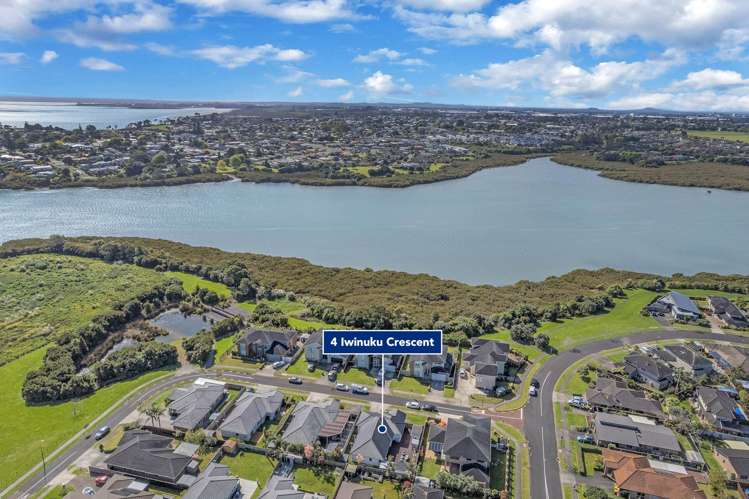 4 Iwinuku Crescent Wattle Downs_1