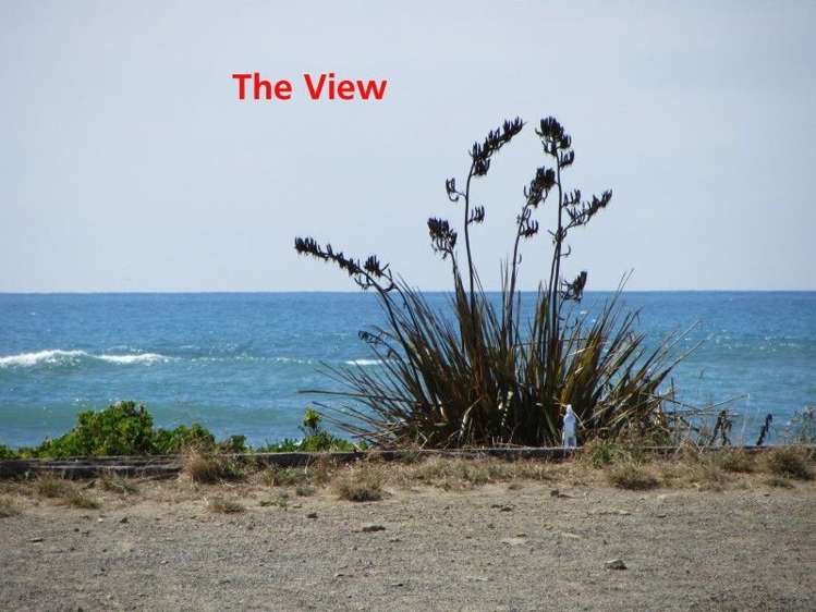 56 Akitio Esplanade Pongaroa_10