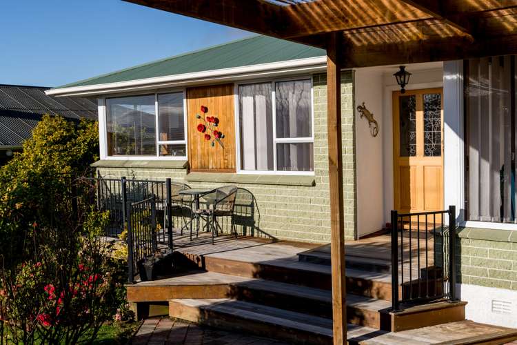 33 Saunders Street Brockville_19