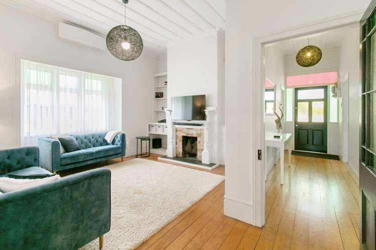 20 Rocklands Avenue Mount Eden_1